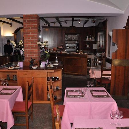 Albergo Ponte Vecchio Черноббио Экстерьер фото