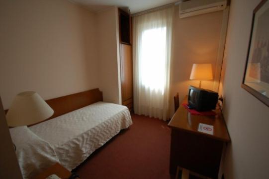 Albergo Ponte Vecchio Черноббио Номер фото