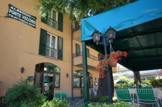 Albergo Ponte Vecchio Черноббио Экстерьер фото